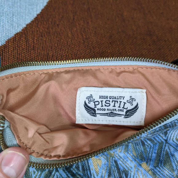 Pistil Women's Mystic All Mine Accessory Cosmetic Pouch Purse - Picture 6 of 6